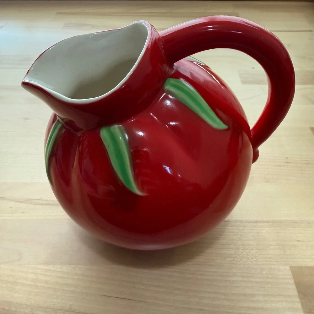 Vintage 50s The Pantry Parade Red Tomato Tilt Ball Pitcher‎ Jug